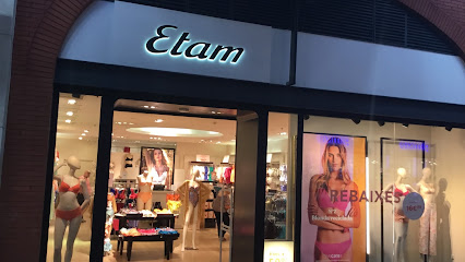 Foto Etam