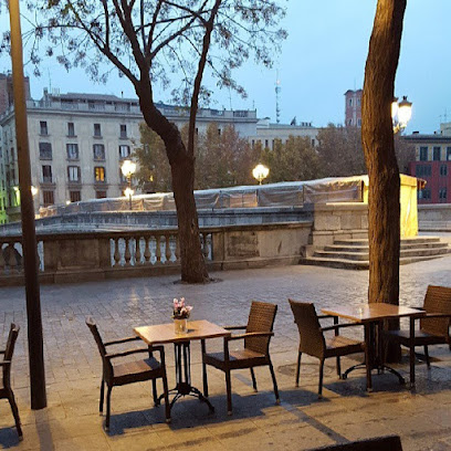 Foto Restaurant Cafeteria Pont de Pedra