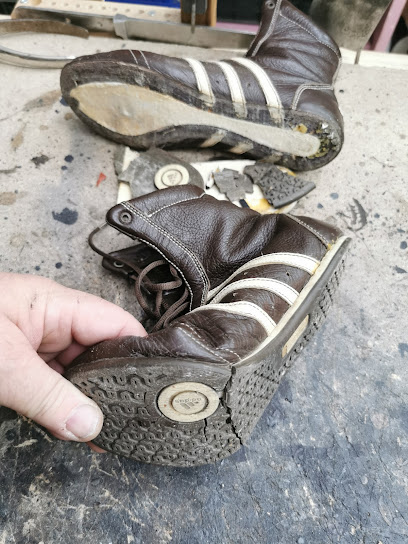 Foto Express Salt – Shoes Repair