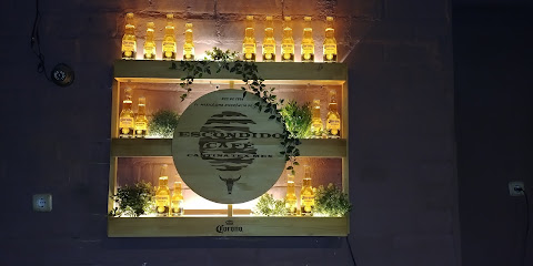 Foto Escondido Café