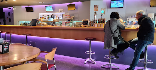 Foto S-Bar-Jo Cafeteria