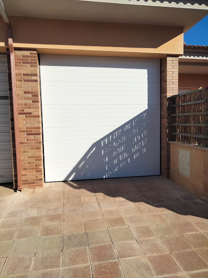 Foto AGTM automatismos(Puertas automáticas La Bisbal d’Empordà)