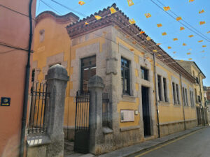 Biblioteca Francesc Ferrer i Guàrdia - Caldes de Malavella