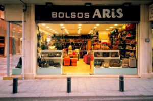 Bolsos Arís - Lloret de Mar