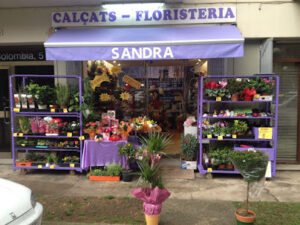 Calçats i Floristeria Sandra - Olot