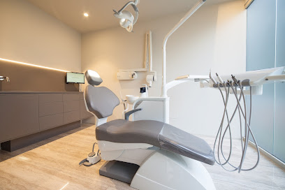 Foto Clínica Dental OCLINIC Dr. Josep Vila – OLOT