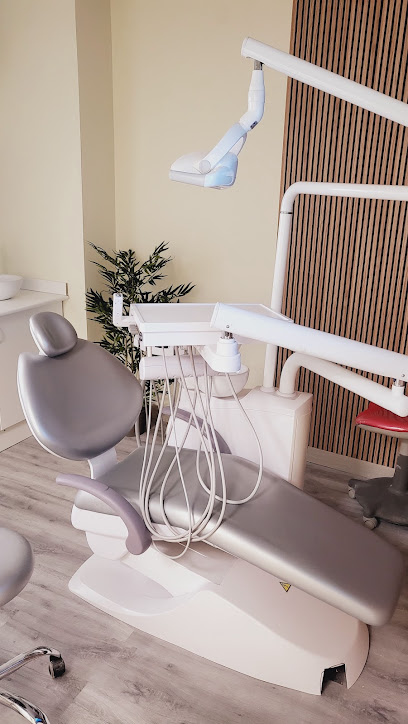 Foto Clínica dental WORLD SMILE