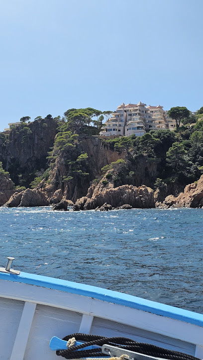 Foto COSTABRAVA EXPERIENCES | Excursiones en Barco | Despedidas de Soltero en barco | Cumpleaños