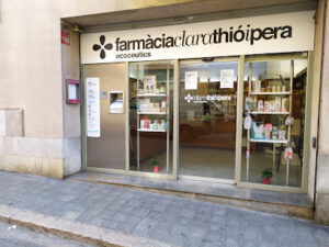 FARMACIA CLARA THIÓ I PERA - Figueres