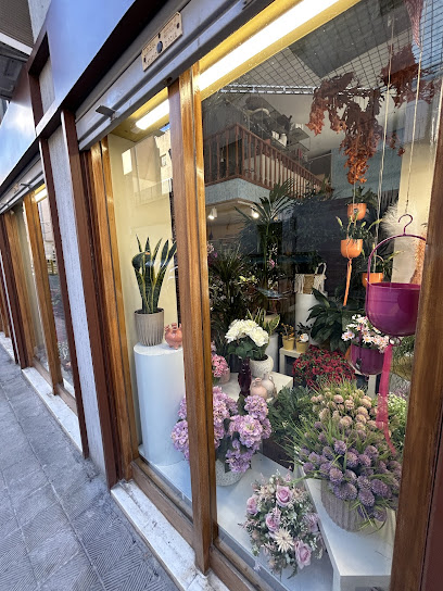 Foto FLORS CATERINA