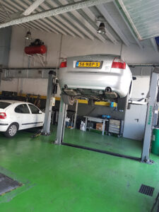 Garatge Taller Selfbox - Torroella de Montgrí