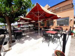 Hostal Mas Ferrer - Cornellà del Terri