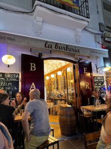 LA BARBERIA Taverna bohèmia empordanesa Vi-cultural - Palamós