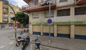 LOCUTORI- INTERNET - FOTOCÒPIES - Girona