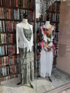 LOVELY - Figueres