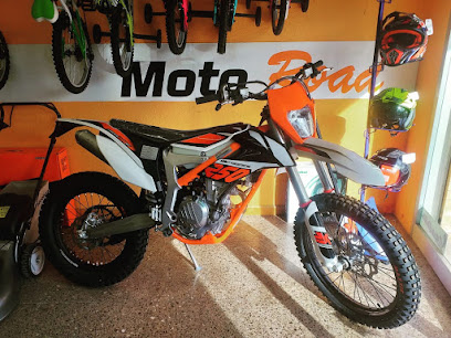 Foto Moto Road Maçanet