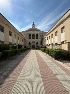 RESIDENCIA DE GENT GRAN LLAR SANTA TERESA DE JORNET - Banyoles