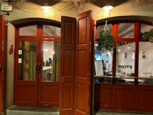 Riots Restaurant - Banyoles