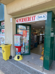 Supermercat frutería sils - Sils